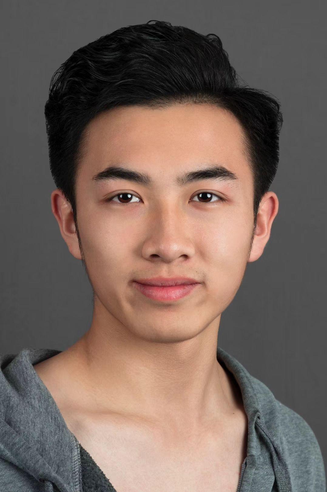 男生如何自拍才会把自己拍的好看