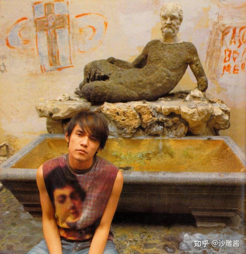 周杰伦早期有哪些好看的照片