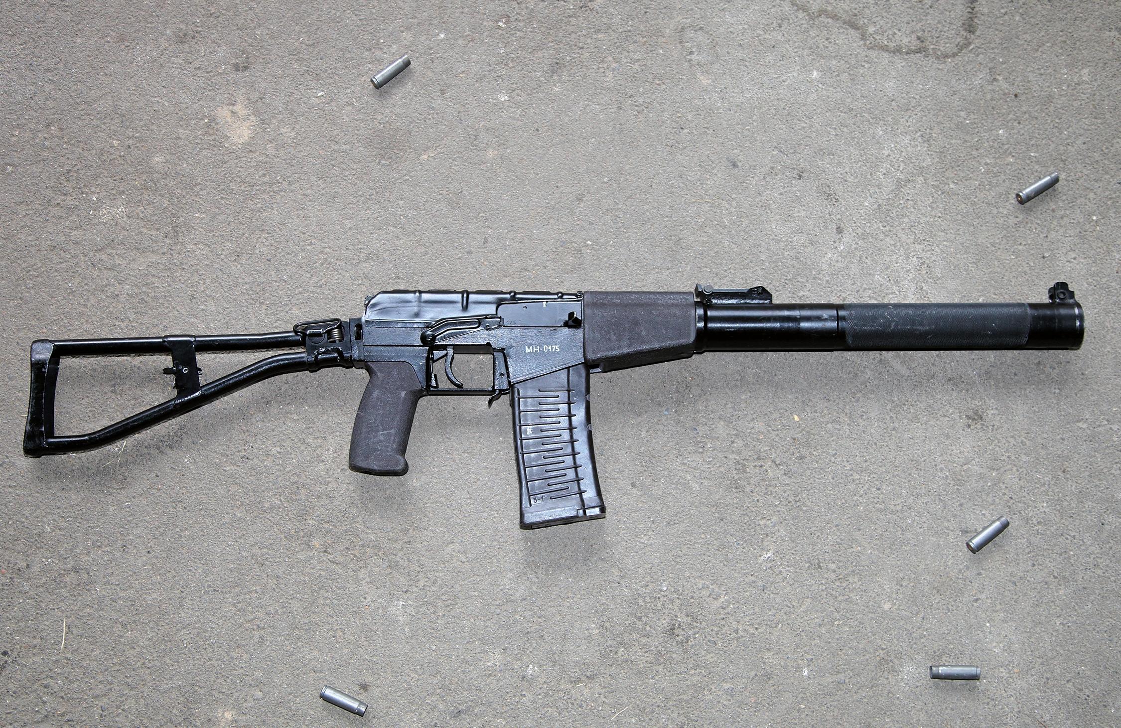 如何评价俄罗斯asval突击步枪和衍生的vss狙击步枪