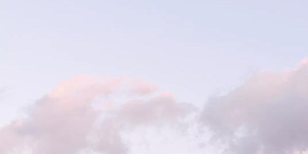 Zhihu banner for @zuerr