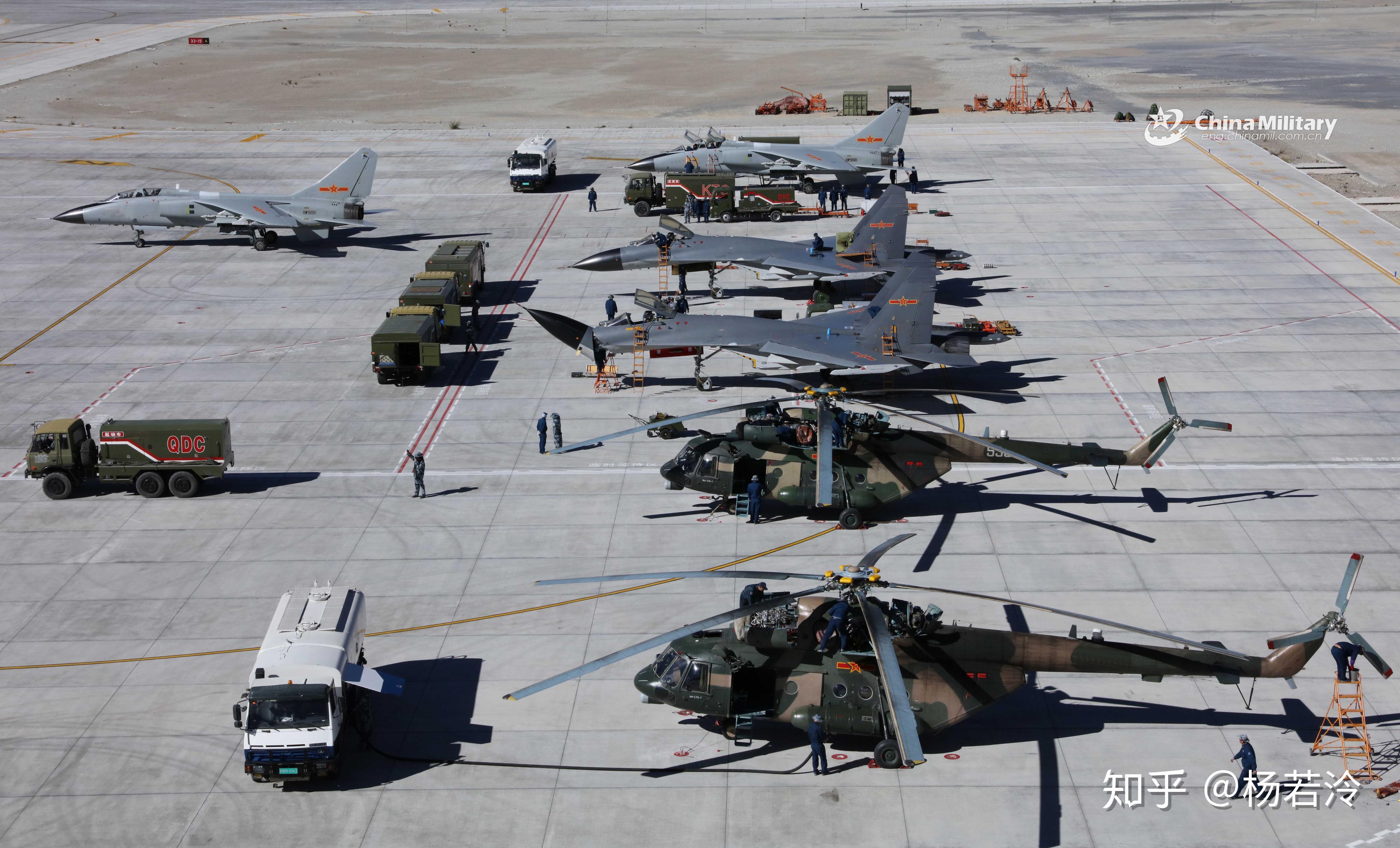 信息化战争背景下中国信息化武装力量的发展是怎样的