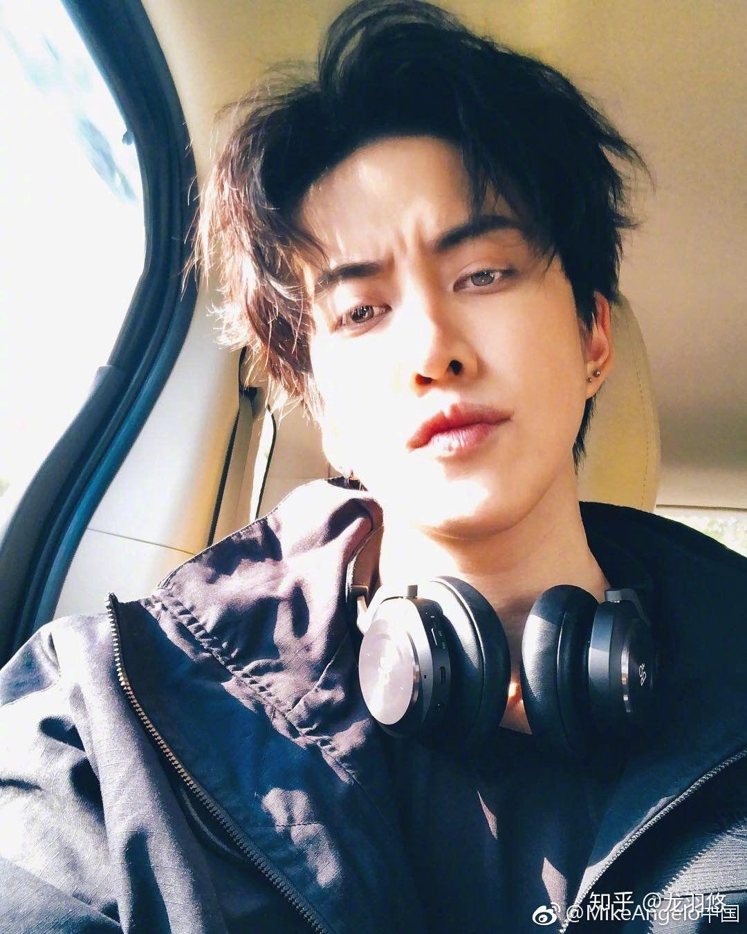 如何评价泰国男明星mike的长相? - 知乎