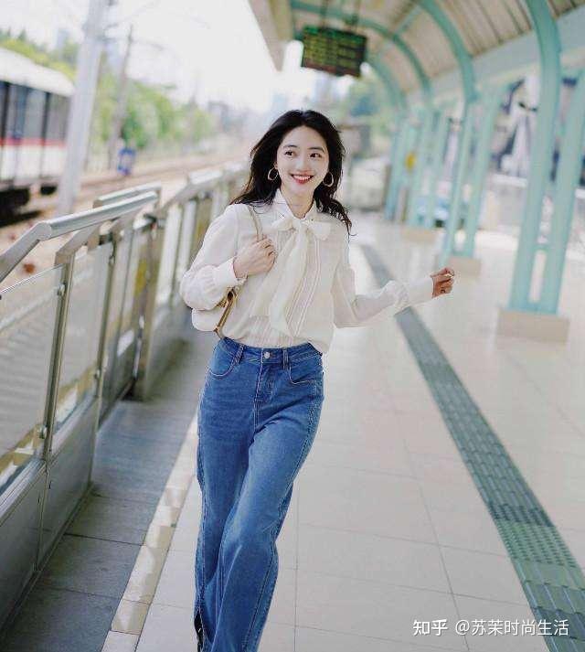 女大学生日常怎么穿搭才出彩