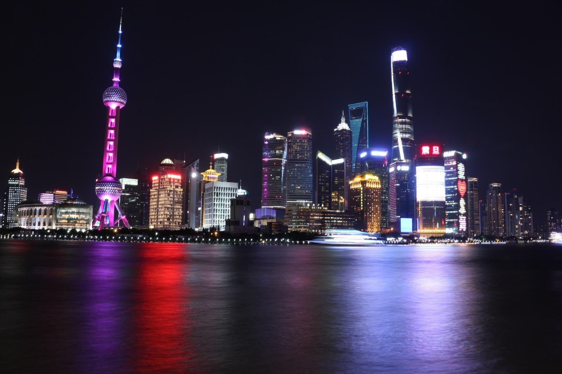 在北上广深打拼的单身年轻人的生活状态是怎样的