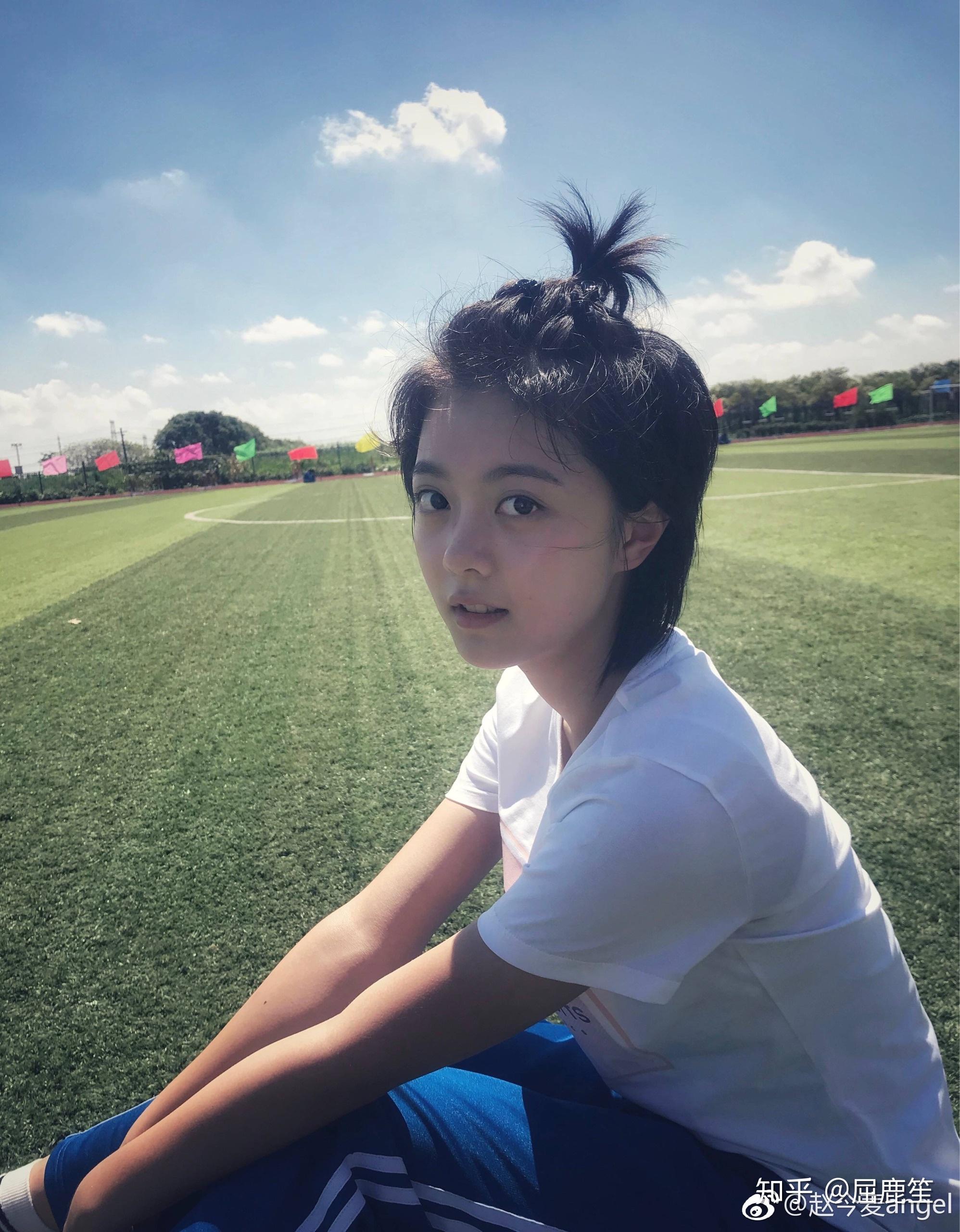 女生能剪哪些很有少年感的酷酷的短发? - 知乎