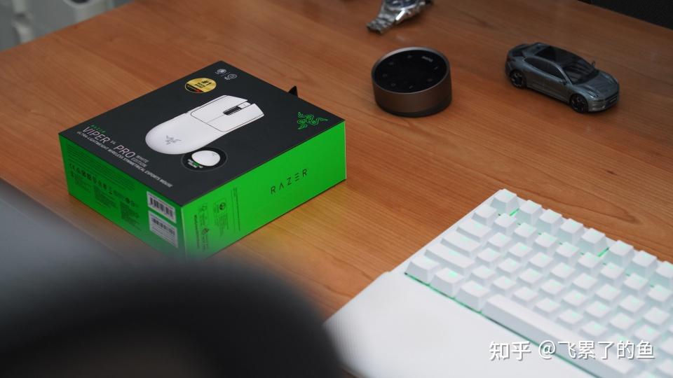 过完年就扔王炸!更轻更快更强的雷蛇毒蝰V4专业版又有哪些新变化?值得入手吗?