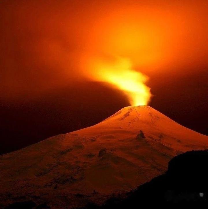 富士山喷发是好事吗真相揭秘火山灰或覆盖整个日本太可怕了