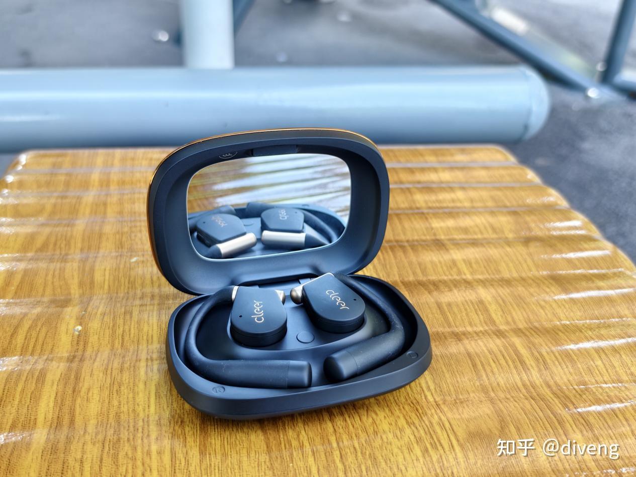 超能打的旗舰运动耳机,让每一分钱都花的值,Cleer ARC5开放式耳机两周实测「开放式耳机购机指南」|近7000字长文,教你选购开放式耳机