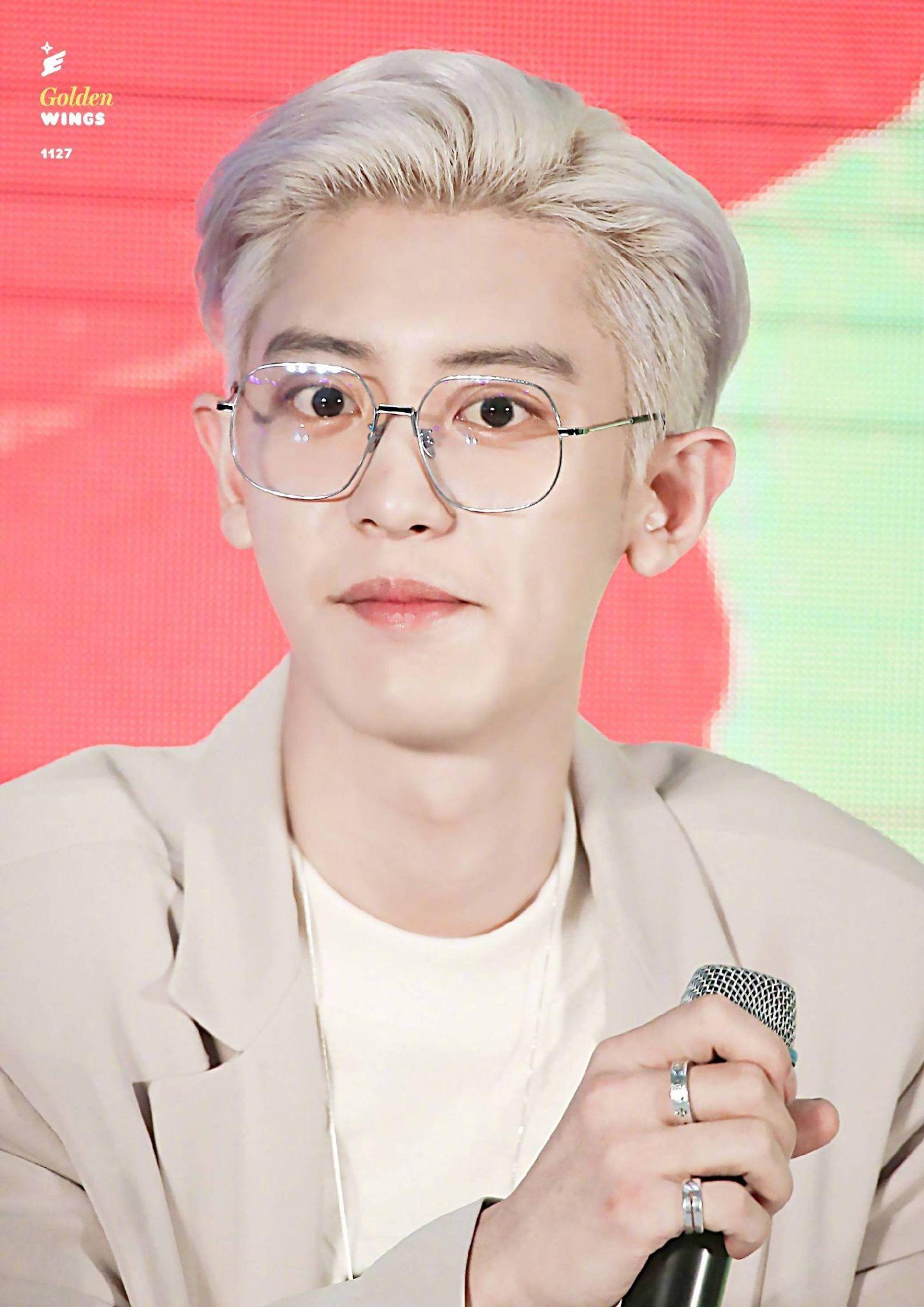 只看审美你们觉得exo朴灿烈帅吗