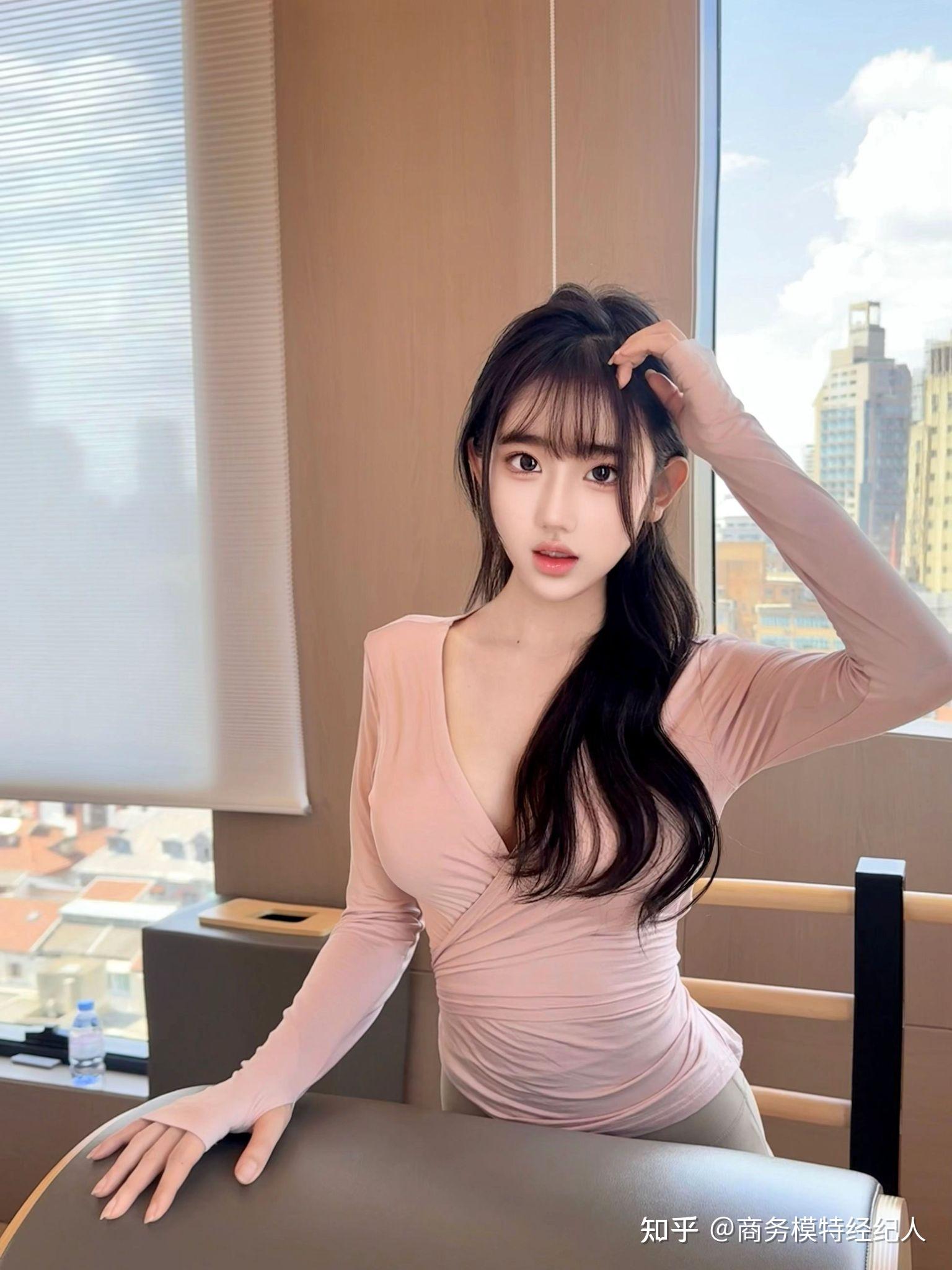 上海商务-模特-娜美模特