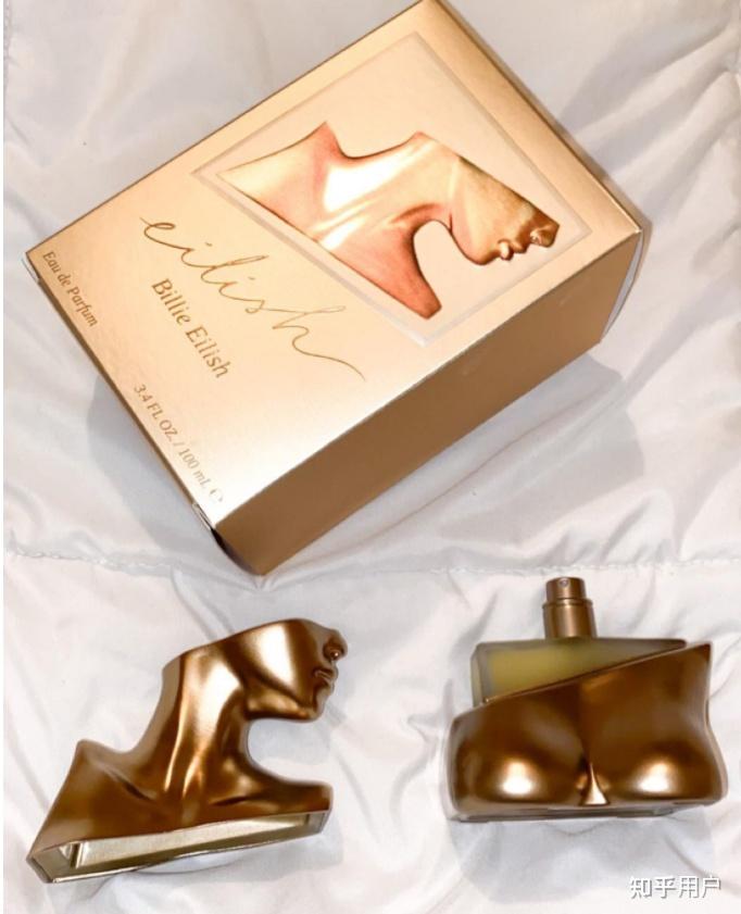 如何看待椰树矿泉水的"胸模瓶"? - 知乎