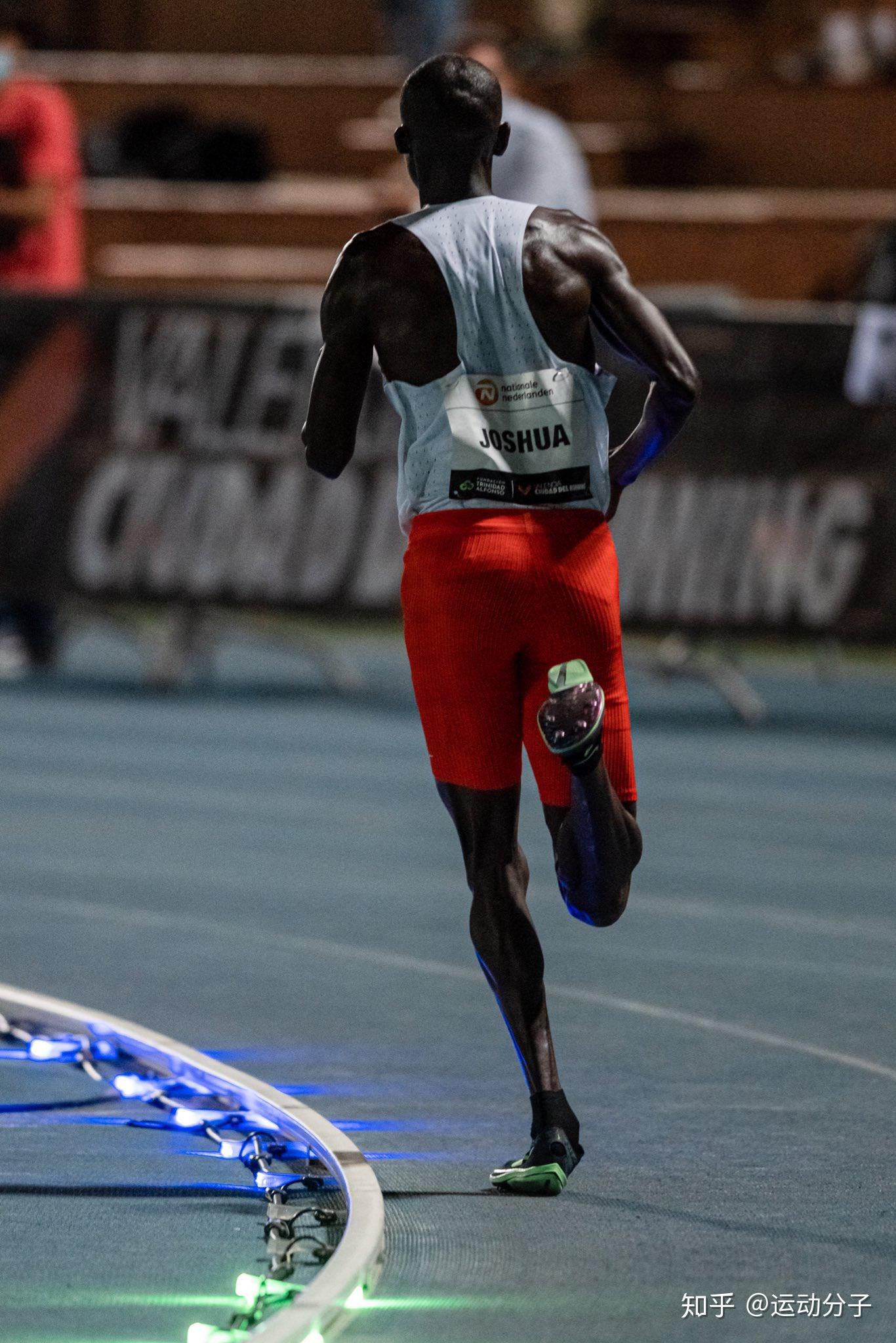 如何评价乌干达选手切普特盖以26分11秒00打破男子10000米世界纪录?
