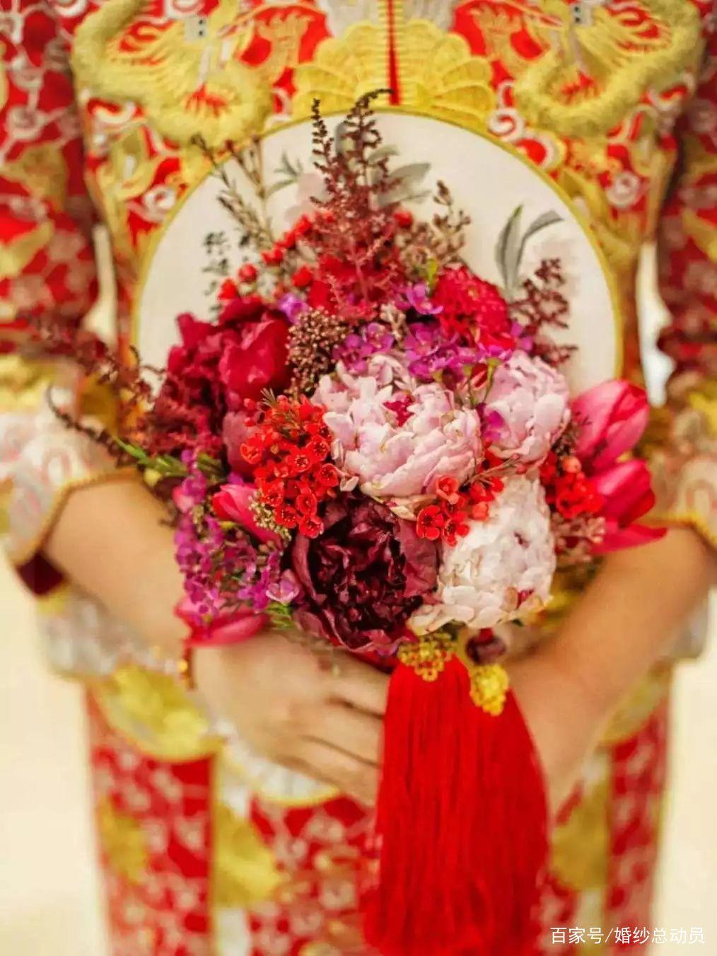 秀禾服配什么手捧花? - 知乎