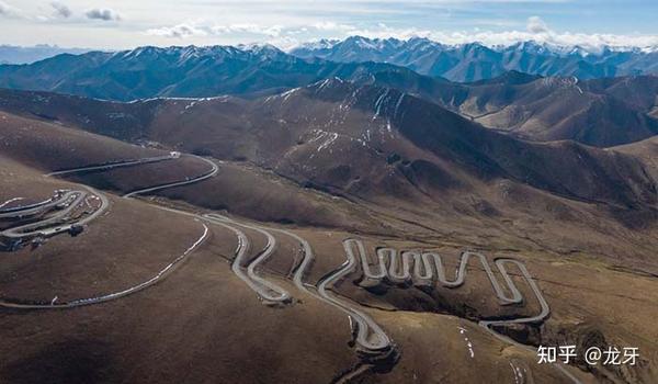 如何看待珠峰腳下快遞員需經過5000米山峰過108道彎近年來偏遠地區