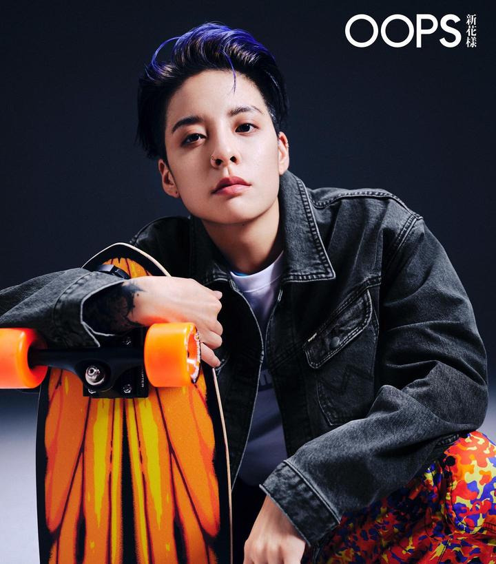 Amber刘逸云SNS图文精选（2023.08~09） - 知乎