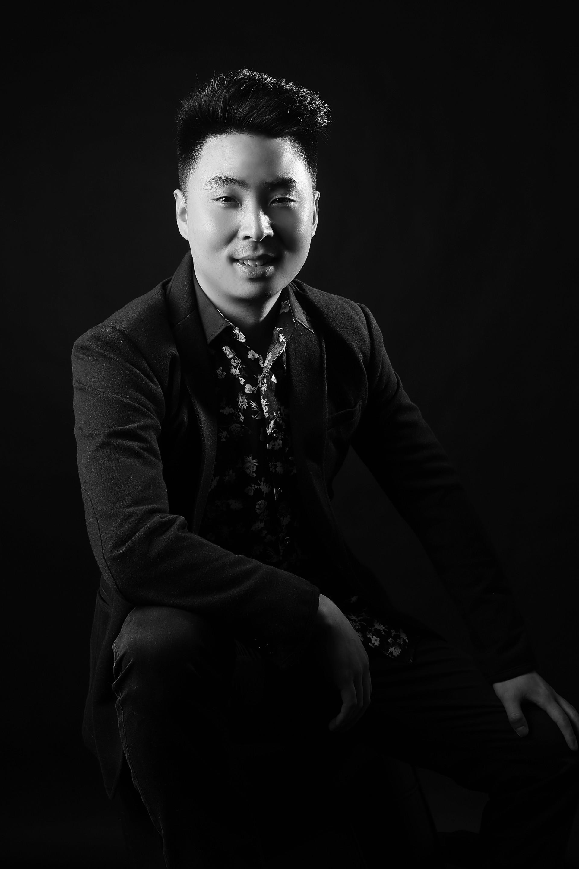 男生做怎样拍出大气好看的个人形象照