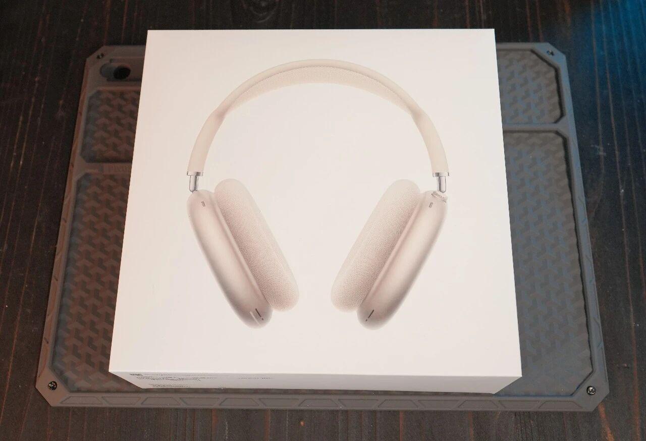 锐评苹果AirPods Max2