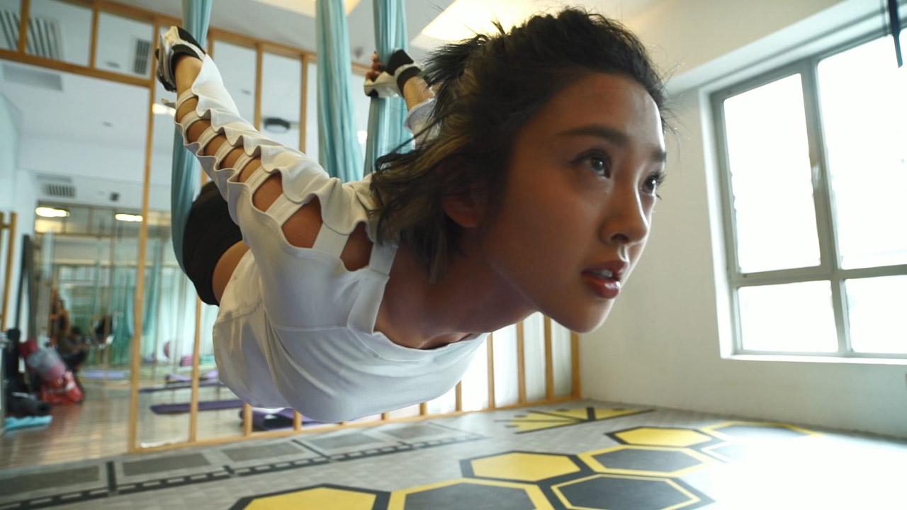 图片[8]-[明星]唐艺昕近距离拍摄瑜伽紧身高清视频[2v-3.95G-1080P]-佳人吧