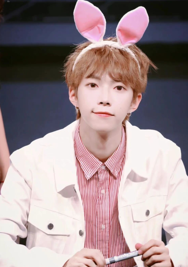 陆定昊直播间被封你对他有哪些评价