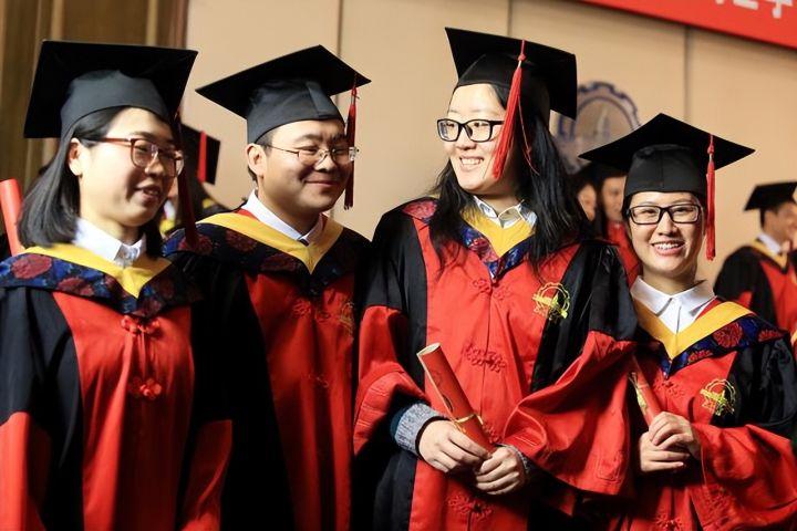中山大学给在读博士增加补贴,“像乞丐一样”的博士将一去不复返 - 知乎
