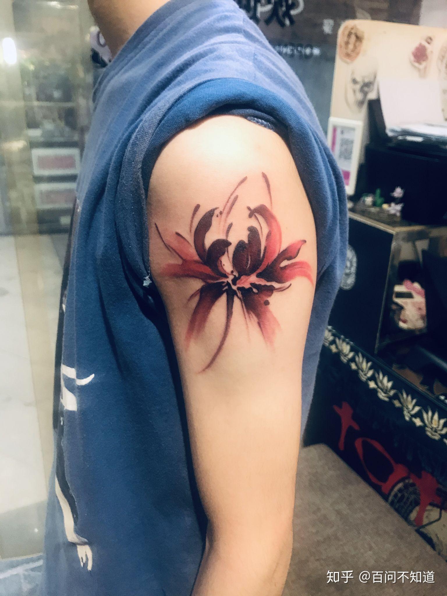 彼岸花有什么用意男生可不可以用来做纹身? - 知乎