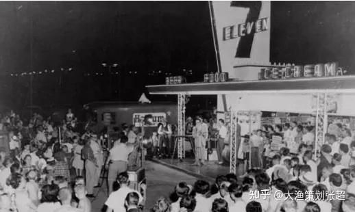 揭秘711：从加盟商做到全球便利店第一，711做对了什么？ - 知乎