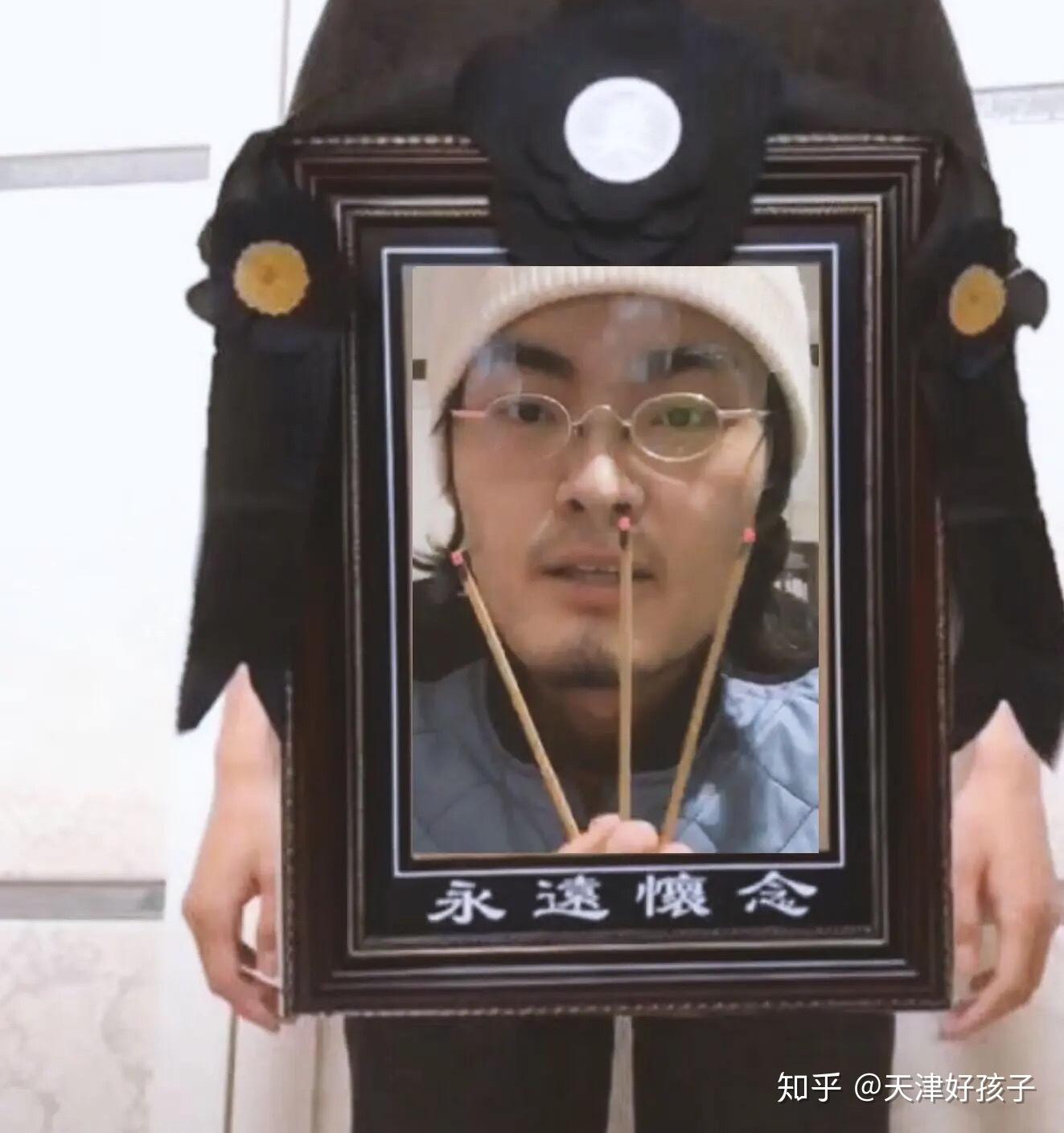 能不能贡献出你们带篮子的表情包? - 知乎