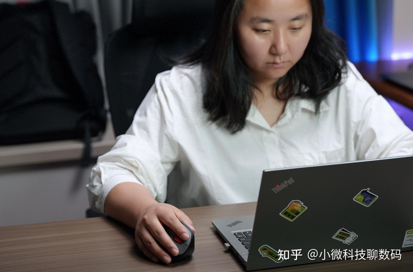 西圣M1垂直鼠标深度测评:告别鼠标手,解锁舒适生产力