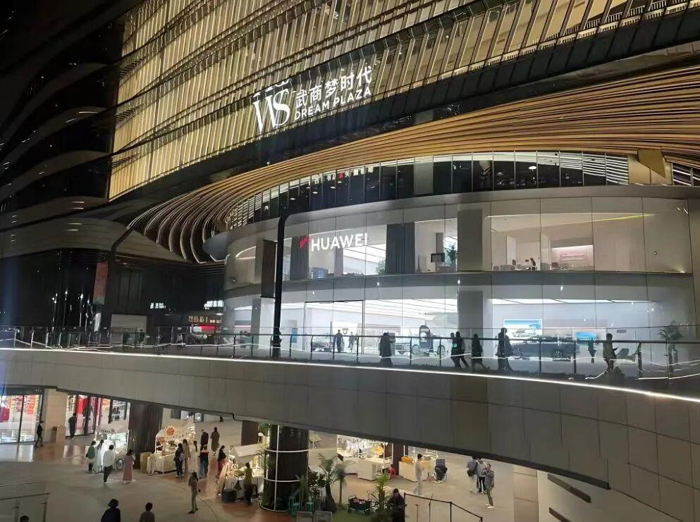 浅逛武商梦时代：120 亿砸出的全球最大纯商业体，团队实际运营能力如何？ - 知乎
