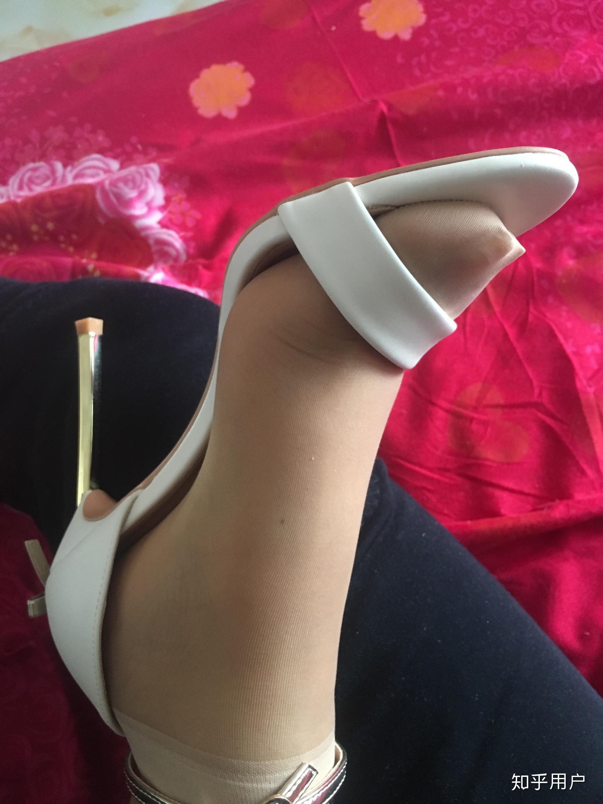 女孩子有一双好看的脚丫是一种什么样的体验