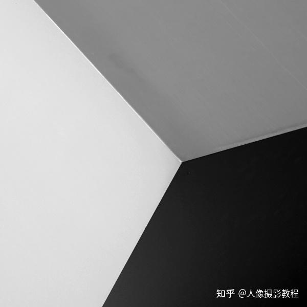 有哪些作品画面构成感强的现当代艺术家摄影师