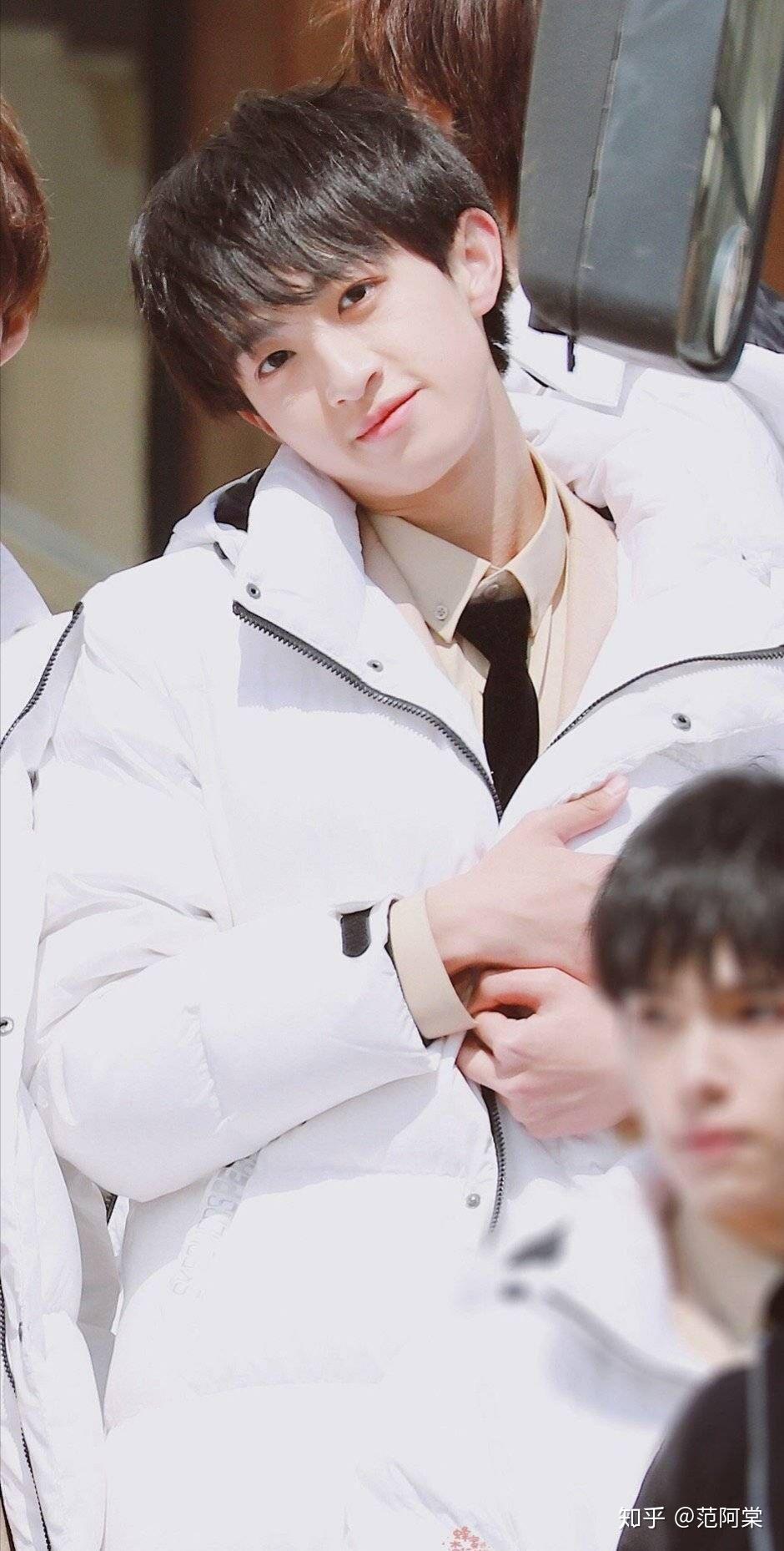 如何评价创造营2019的吴季峰