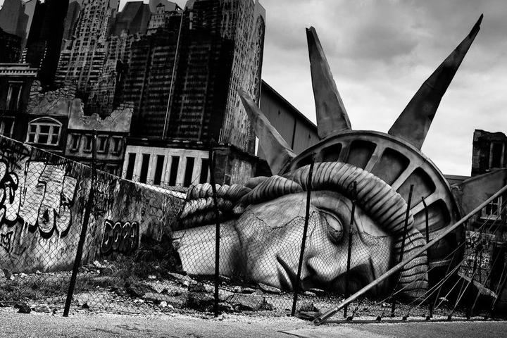 美国的内部矛盾和衰败时事哲学