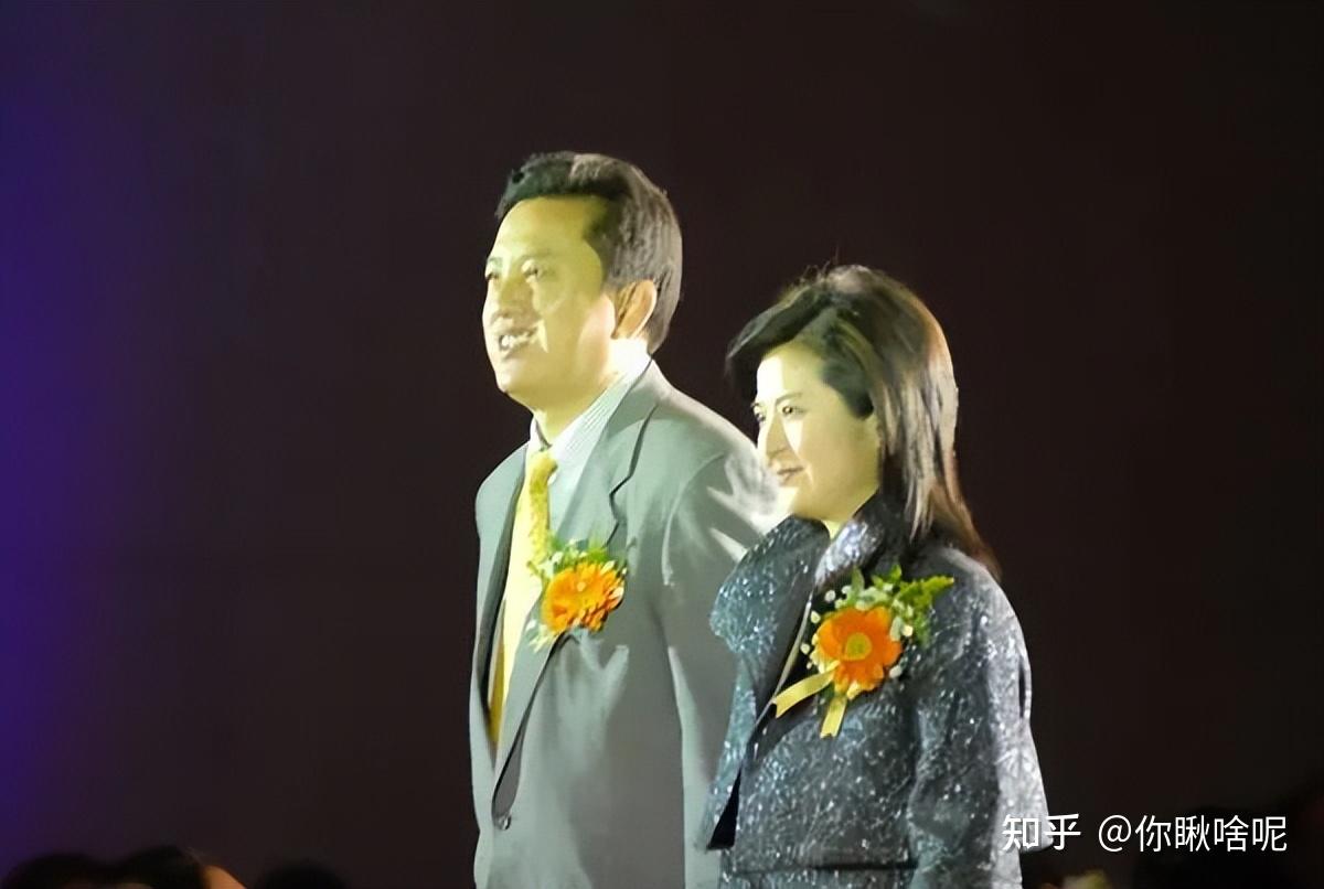 张泉灵：我这辈子最正确的决定，就是为大18岁的高官丈夫生儿子 - 知乎