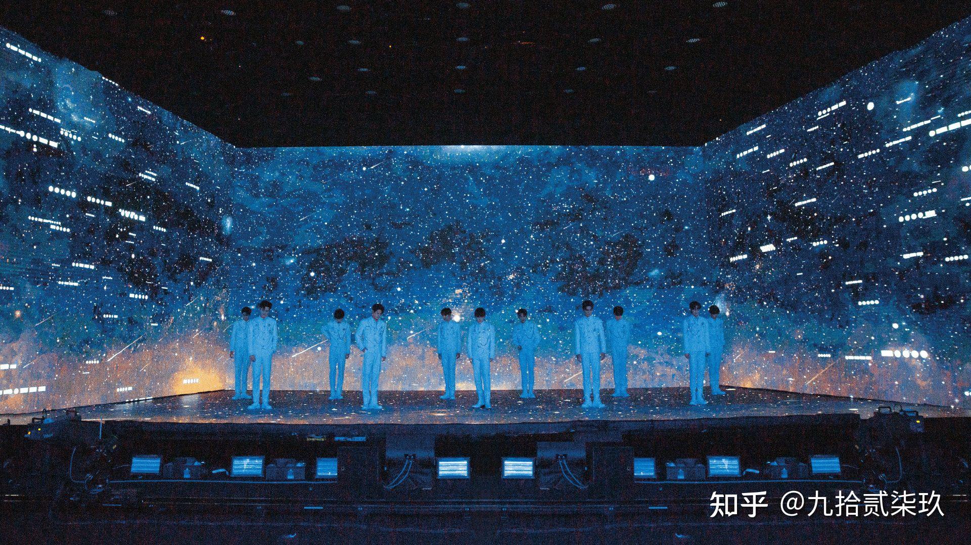 铁汁们你们有r1se三宫格壁纸吗谢谢