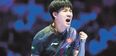 2026年澳门乒乓球世界杯男单小组赛，温瑞博3：0力克西蒙高茨晋级，怎么评价国乒小将温瑞博本场表现？
