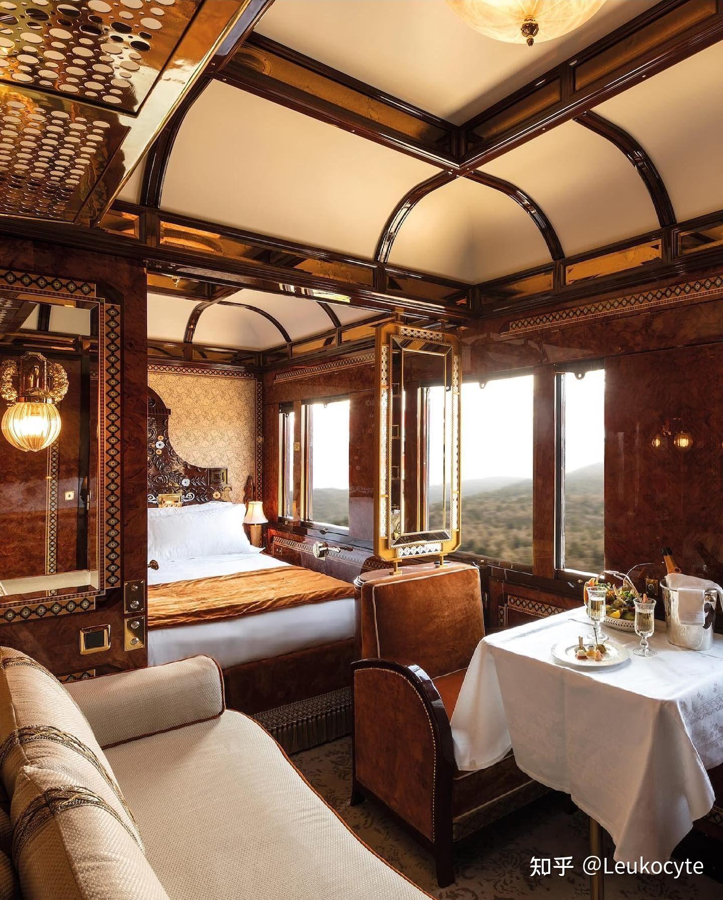 火车的豪华包厢是怎么样的?