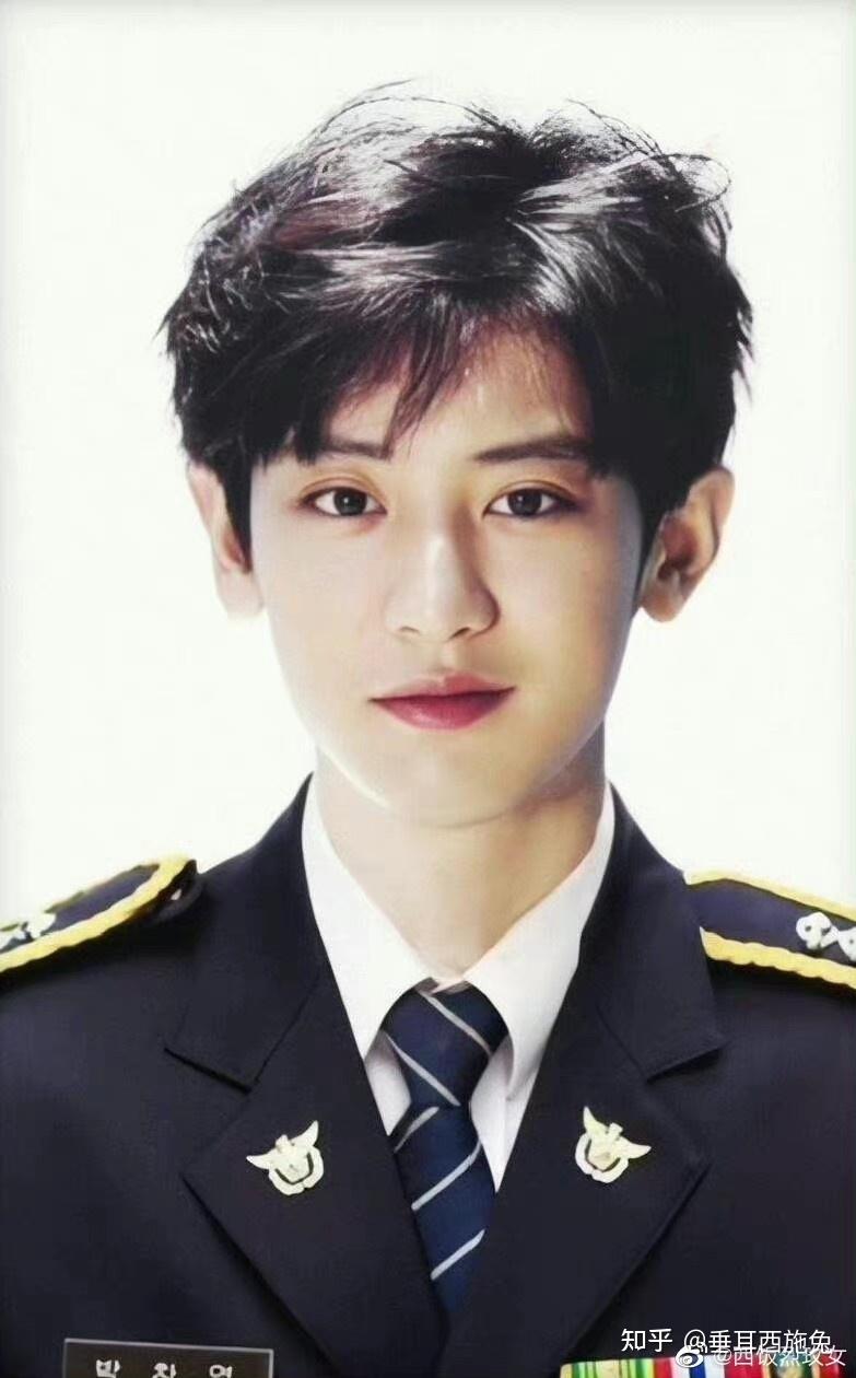 朴灿烈最令你心动的一张生图是什么? - 知乎