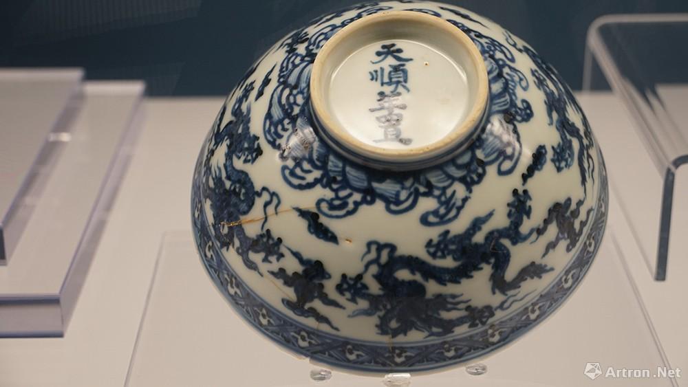 上海博物馆景德镇瓷器大展：填补明瓷“空白期” - 知乎
