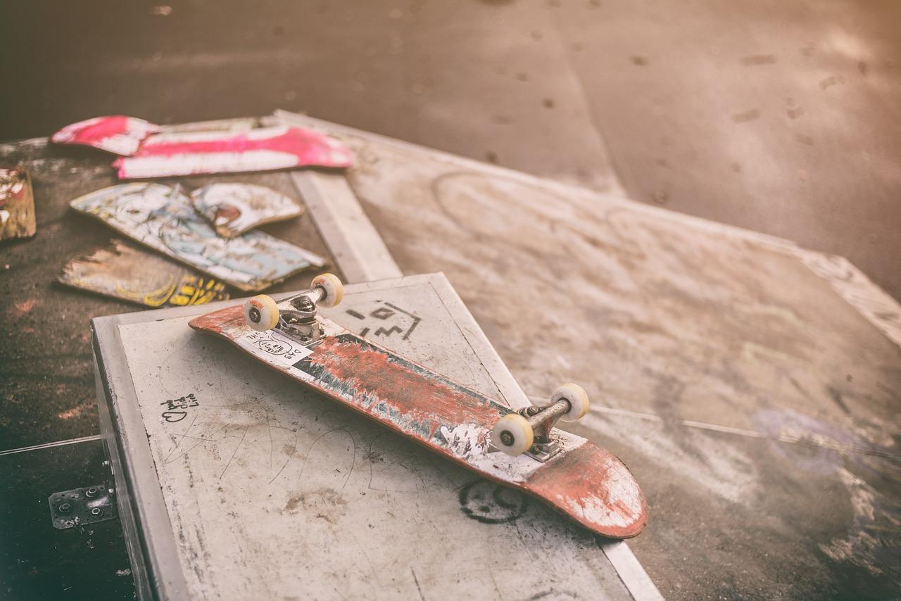 3. 轻便滑板保护套