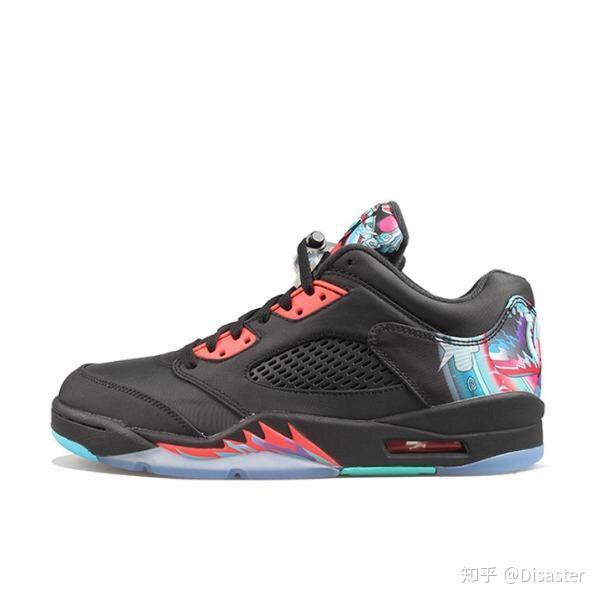 aj4白水泥和aj5风筝哪个好看