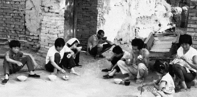 罕见照片，来看“旧社会”的人长啥样？ - 知乎