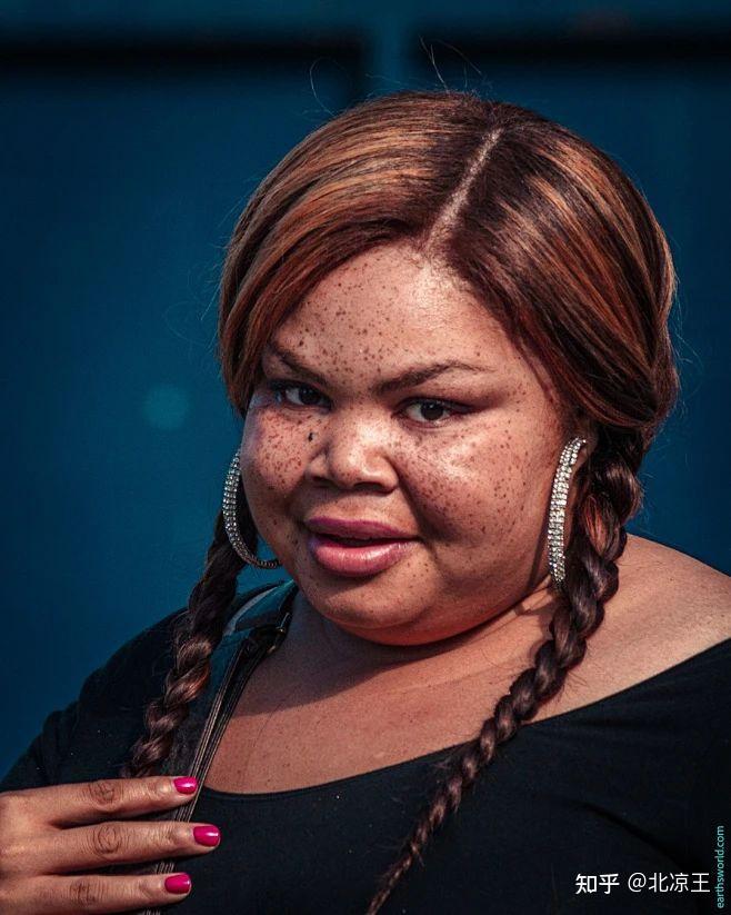 长得丑的女生到底有多惨?