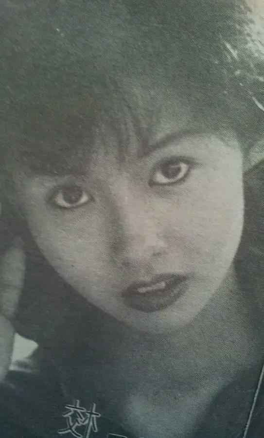 如何评价邱淑贞的长相?