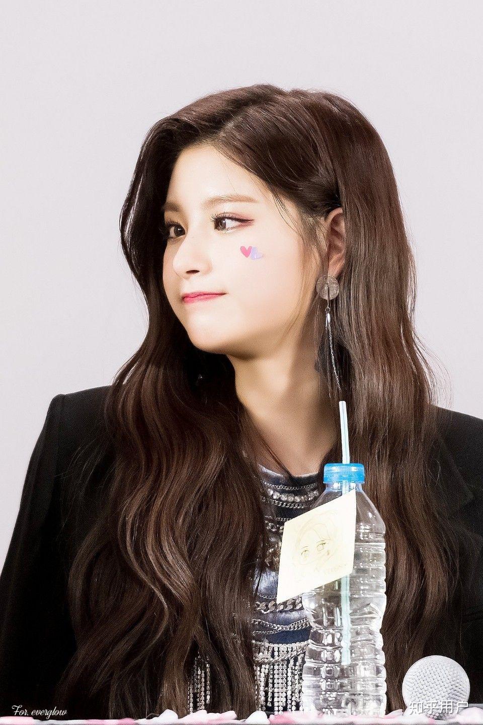 如何评价王怡人的长相