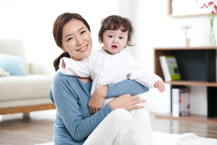 宝宝多大可以竖抱?需要注意什么? - 知乎