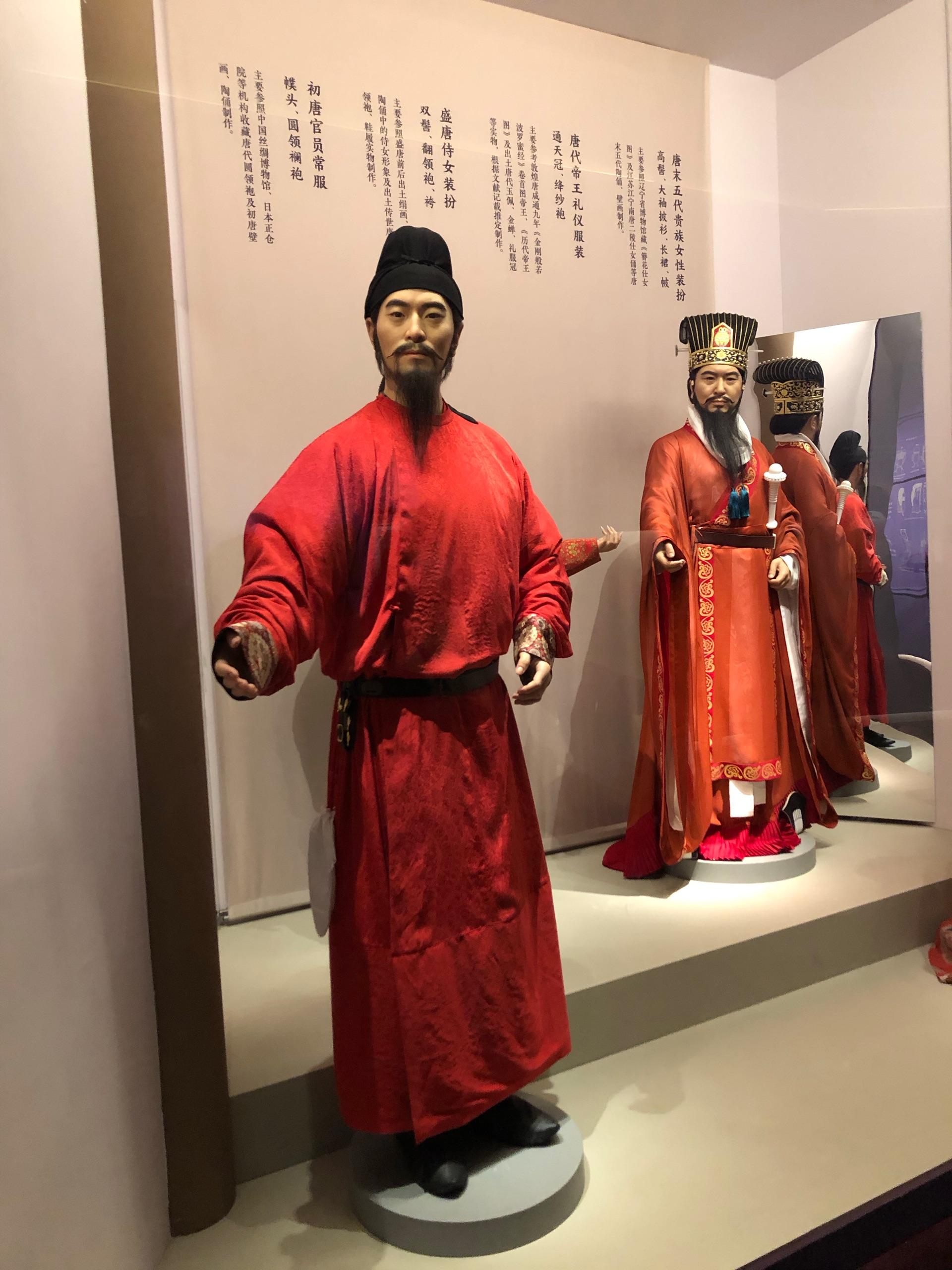 如何看待中国国家博物馆筹备数年的中国古代服饰文化展正式开幕会对