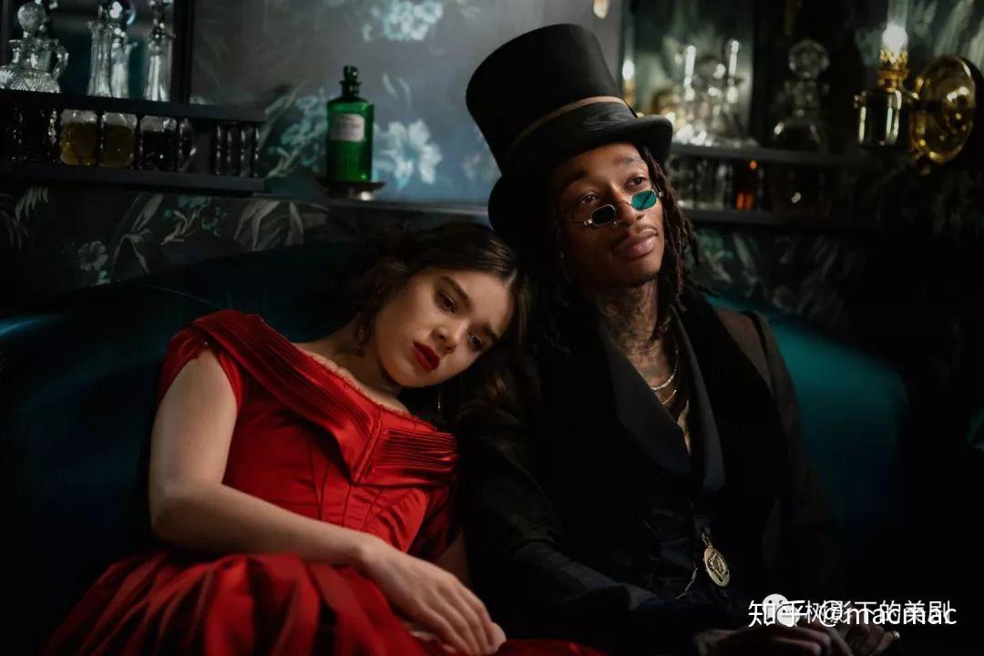 如何评价美剧狄金森dickinson