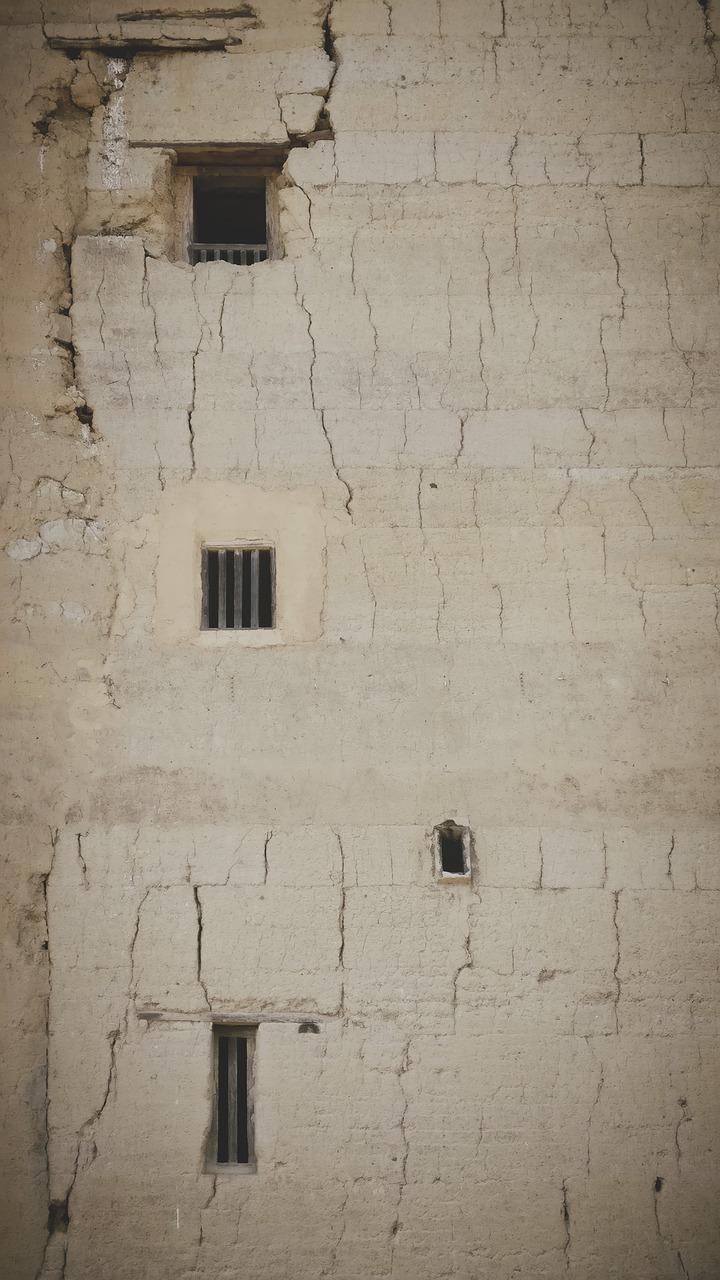 怎么知道飘窗可以敲掉