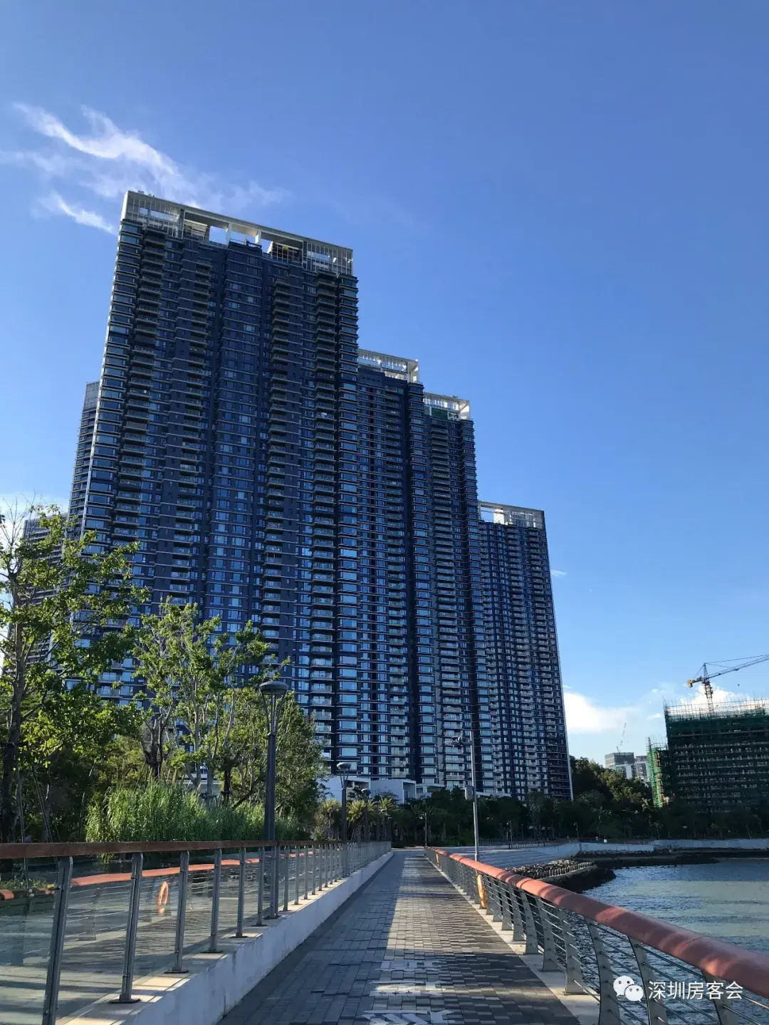 南山绝版一线海景大社区！半岛城邦一二三四期全方位解析！ - 知乎